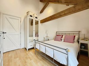 Photo 13- click for photo gallery